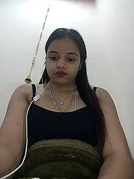 Snapshot of RAYI_123 chatting on 02-07-25, 04:56 RAYI 123 online show from 02-07-25, 04:56