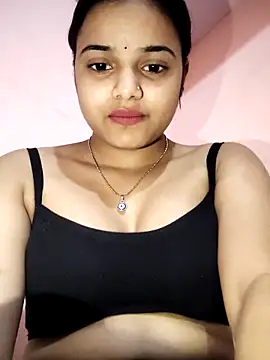 Snapshot of RAYI_123 chatting on 02-20-25, 04:58 RAYI 123 online show from 02-20-25, 04:58