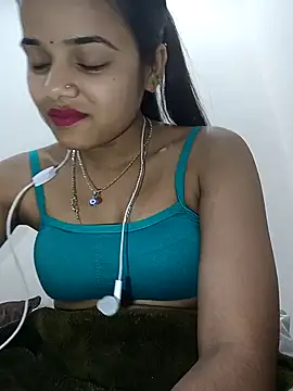 Snapshot of RAYI_123 chatting on 02-04-25, 05:12 RAYI 123 online show from 02-04-25, 05:12