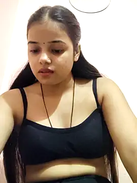 Snapshot of RAYI_123 chatting on 10-18-25, 04:36 RAYI 123 online show from 10-18-25, 04:36