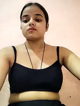 Snapshot of RAYI_123 chatting on 10-04-25, 05:03 RAYI 123 online show from 10-04-25, 05:03