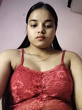 Snapshot of RAYI_123 chatting on 06-18-26, 03:39 RAYI 123 online show from 06-18-26, 03:39