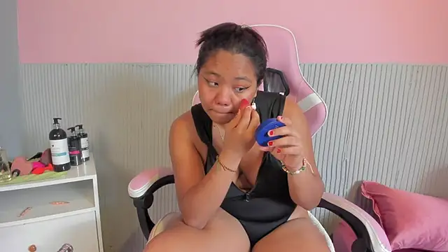 yeikafoxy online show from 03-26-26, 11:19