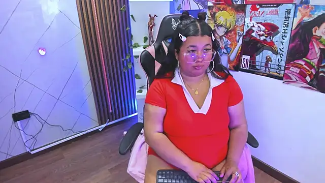 Charlotte Baker19 online show from 03-07-25, 05:06