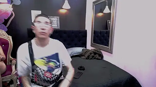 SimonAndJocelyn online show from 09-18-25, 02:53