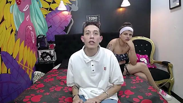 SimonAndJocelyn online show from 02-17-25, 07:44