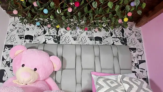 LucyRosse online show from 05-10-26, 11:25
