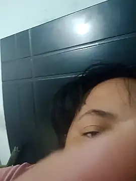 alexandraluv online show from 09-26-25, 03:52