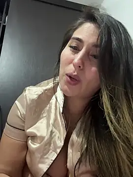 Snapshot of dulcehot_1502 chatting on 03-11-25, 07:47 dulcehot 1502 online show from 03-11-25, 07:47