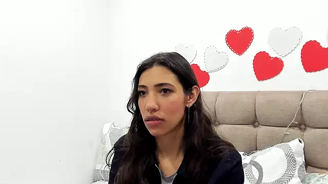 Miss veronicaa2 online show from 02-15-25, 09:39