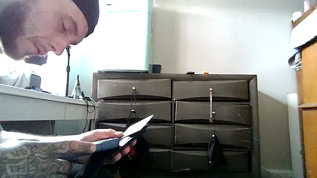 cruz815 online show from 04-13-26, 12:42