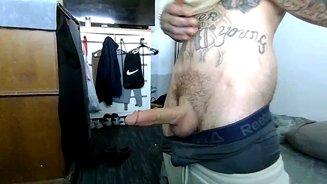 cruz815 online show from 04-15-26, 08:42