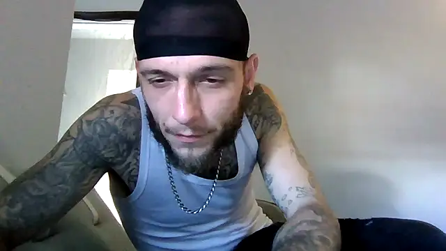 cruz815 online show from 10-17-25, 08:54