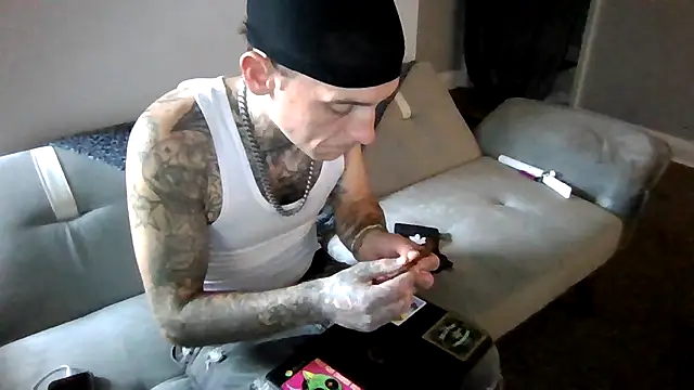 cruz815 online show from 11-14-25, 08:34