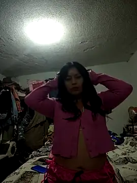 Snapshot of KellyPerlaxxx chatting on 11-07-25, 05:34 KellyPerlaxxx online show from 11-07-25, 05:34