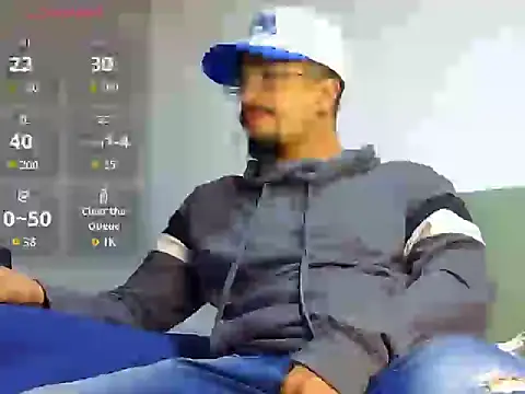 Snapshot of Keiviid chatting on 06-18-26, 02:54 Keiviid online show from 06-18-26, 02:54
