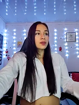 Snapshot of Marce0 chatting on 02-13-26, 02:11 Marce0 online show from 02-13-26, 02:11