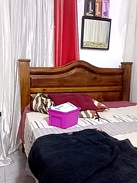 paula temptation online show from 03-20-25, 06:42