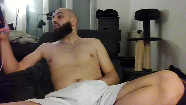 Snapshot of Zer_oki chatting on 02-06-25, 06:13 Zer oki online show from 02-06-25, 06:13