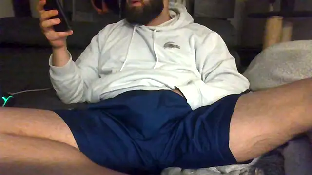 Snapshot of Zer_oki chatting on 02-08-25, 06:44 Zer oki online show from 02-08-25, 06:44