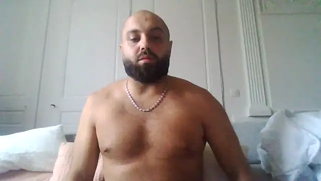 Snapshot of Zer_oki chatting on 09-23-25, 02:35 Zer oki online show from 09-23-25, 02:35