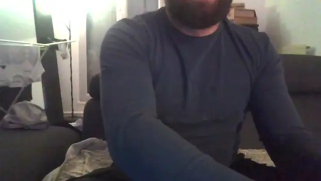 Snapshot of Zer_oki chatting on 09-26-25, 09:32 Zer oki online show from 09-26-25, 09:32