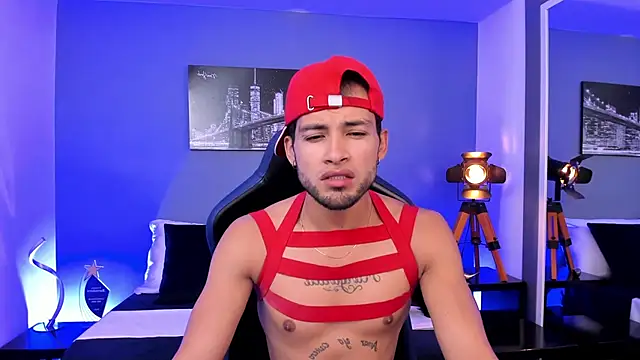 Max Conor1 online show from 09-21-25, 11:59