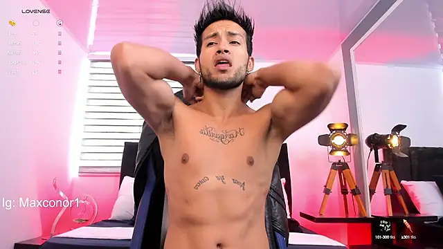 Max Conor1 online show from 03-10-25, 05:18