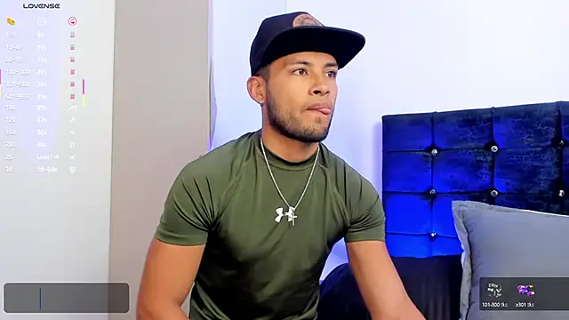 Max Conor1 online show from 10-21-25, 02:27