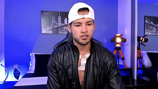 Max Conor1 online show from 09-19-25, 11:58