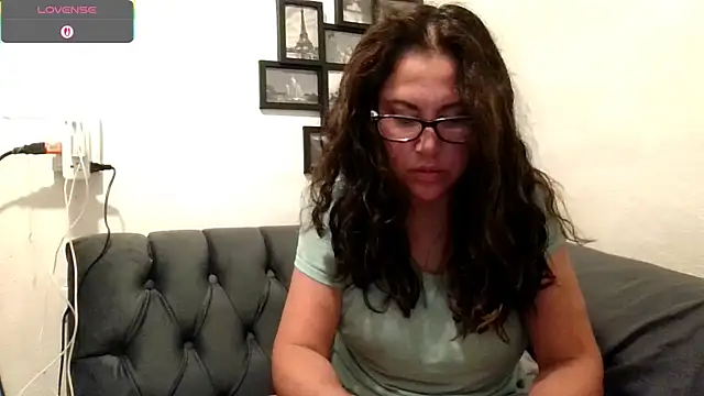 MirandaLatinaLovely online show from 11-18-25, 03:37