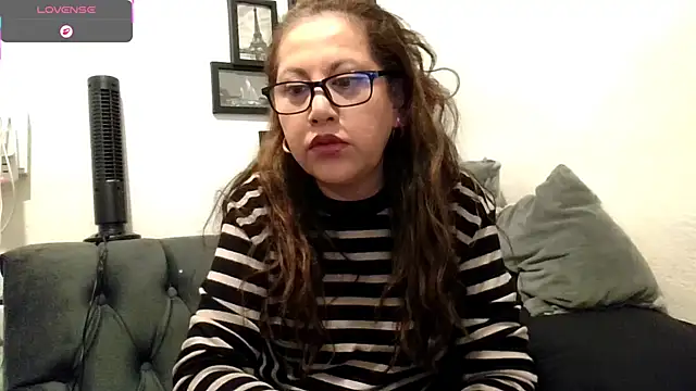 MirandaLatinaLovely online show from 02-25-26, 06:30