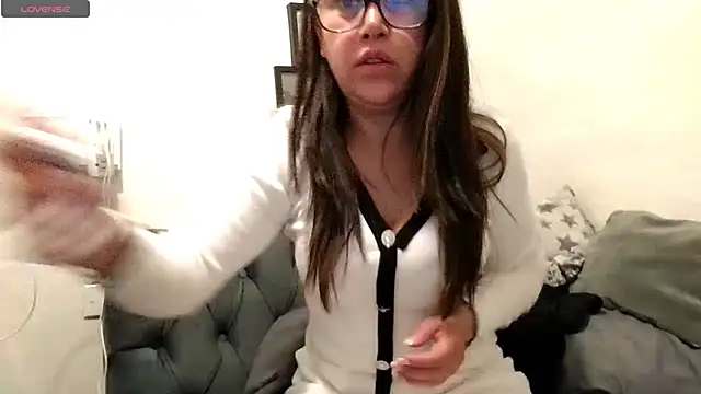 MirandaLatinaLovely online show from 02-01-26, 06:17