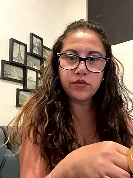 MirandaLatinaLovely online show from 11-12-25, 03:32