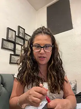 MirandaLatinaLovely online show from 11-11-25, 05:35