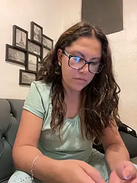 MirandaLatinaLovely online show from 11-07-25, 03:55