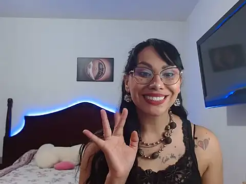 AloLovely  online show from 05-06-26, 11:53