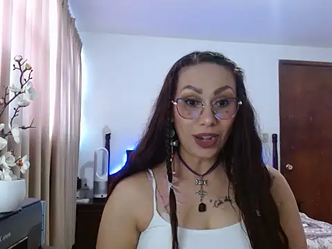 AloLovely  online show from 04-01-26, 11:01
