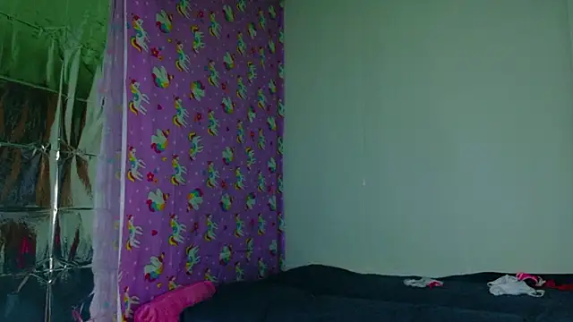 TwerkingCheerleader online show from 11-02-25, 10:59