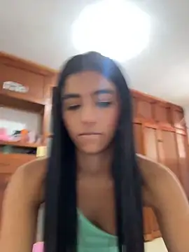 Snapshot of eva_roseee chatting on 04-25-26, 07:11 eva roseee online show from 04-25-26, 07:11