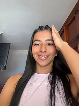 Snapshot of eva_roseee chatting on 06-17-26, 07:13 eva roseee online show from 06-17-26, 07:13