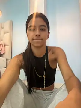 Snapshot of eva_roseee chatting on 06-07-26, 08:25 eva roseee online show from 06-07-26, 08:25