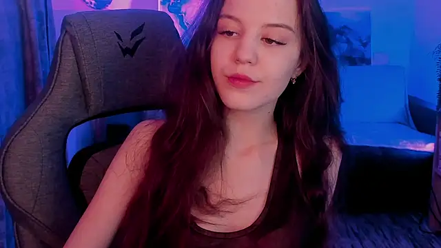 MilaStoyne online show from 11-26-25, 07:19