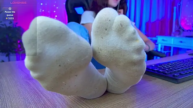 MilaStoyne online show from 09-09-25, 06:01