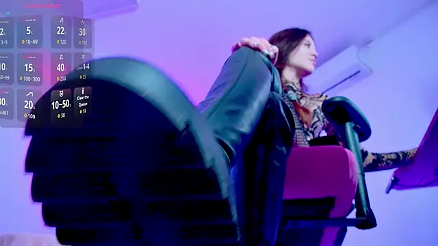 MilaStoyne online show from 10-16-25, 06:10