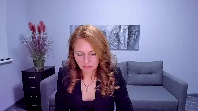 Mira Whites online show from 02-20-25, 05:09