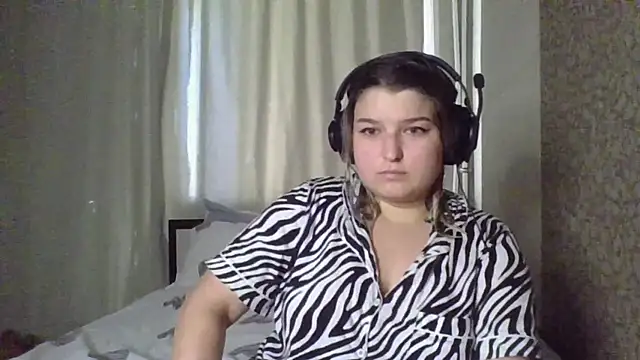 Jenny Smit online show from 10-19-25, 07:44