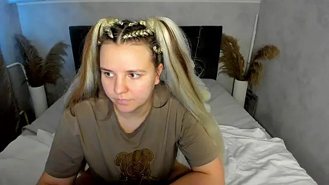 Jenny Jimmy online show from 02-20-26, 06:19