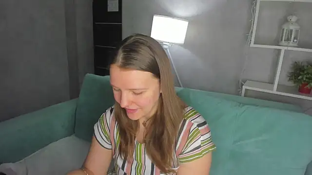 Snapshot of Jenny_Jimmy chatting on 06-19-26, 09:26 Jenny Jimmy online show from 06-19-26, 09:26