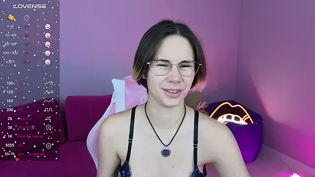 BettyCarter07 online show from 11-16-25, 01:21